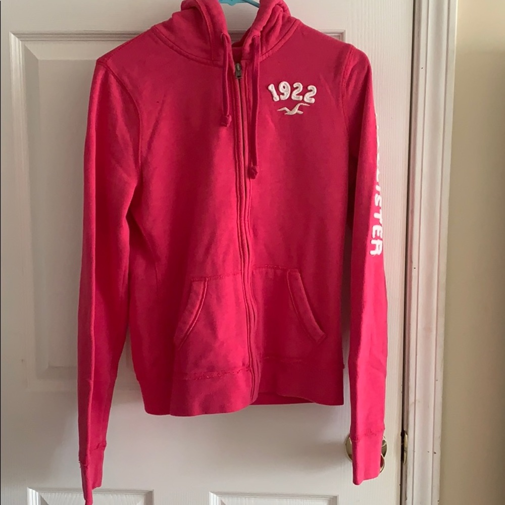 Hollister sweater